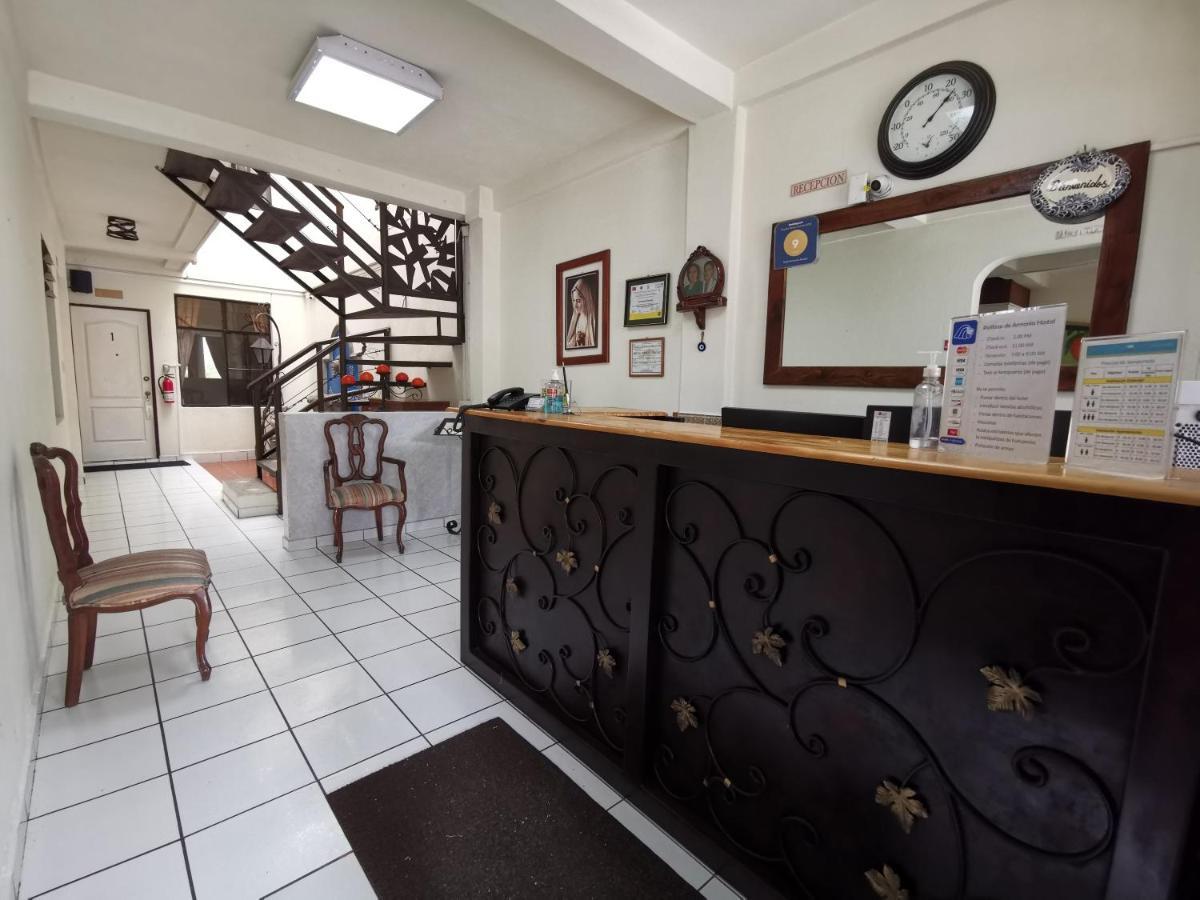 סאן סלבדור Hotel Armonia Hostal מראה חיצוני תמונה