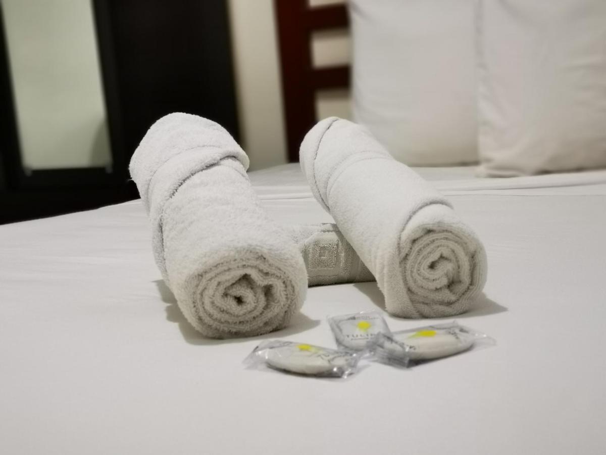 סאן סלבדור Hotel Armonia Hostal מראה חיצוני תמונה
