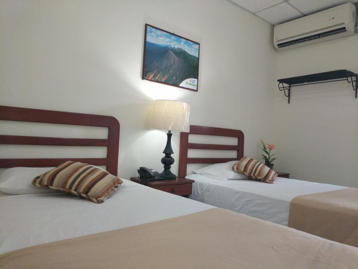 סאן סלבדור Hotel Armonia Hostal מראה חיצוני תמונה