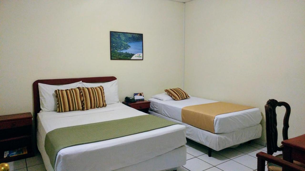 סאן סלבדור Hotel Armonia Hostal מראה חיצוני תמונה