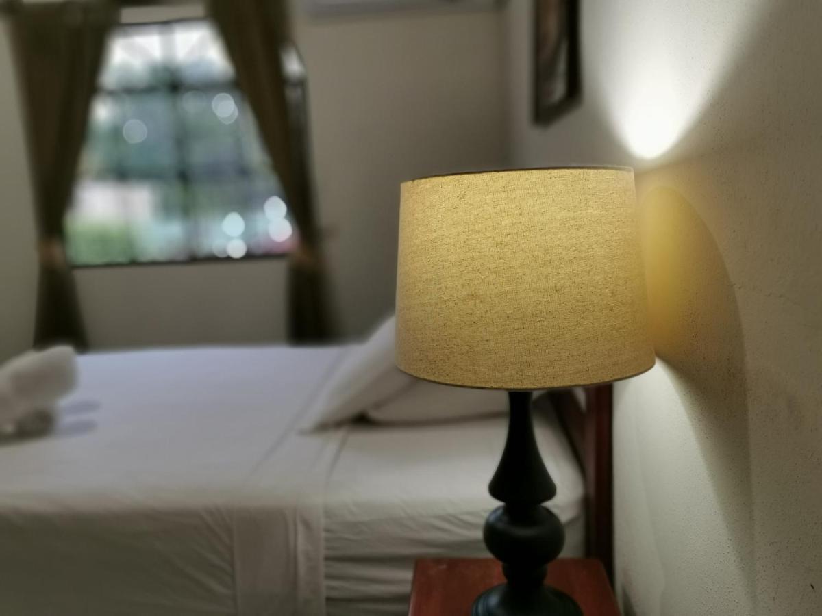 סאן סלבדור Hotel Armonia Hostal מראה חיצוני תמונה