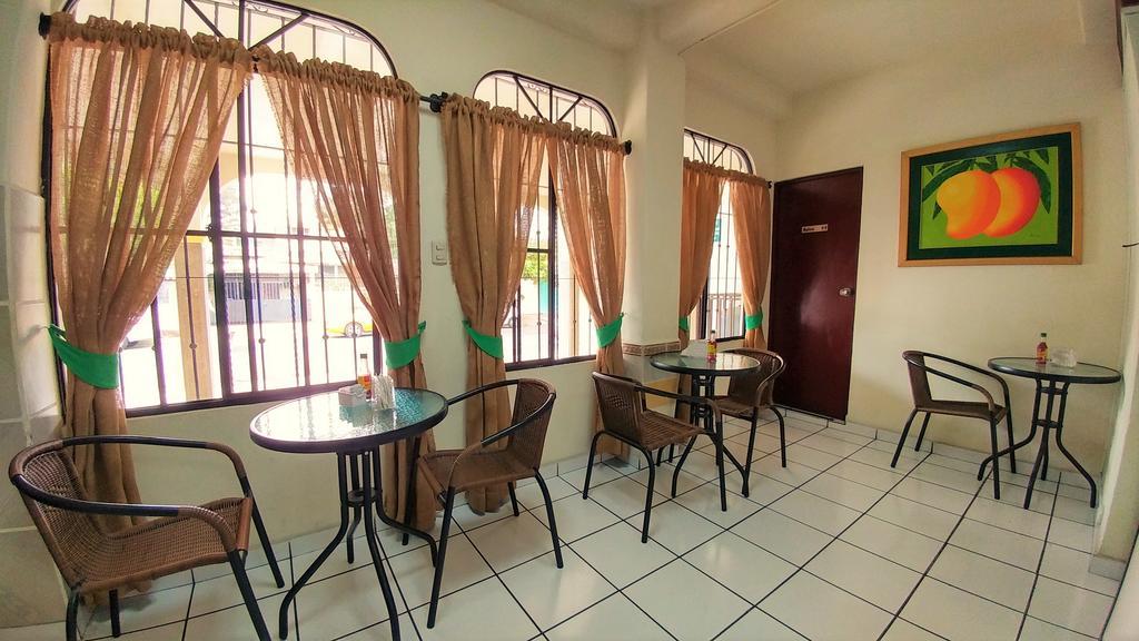 סאן סלבדור Hotel Armonia Hostal מראה חיצוני תמונה